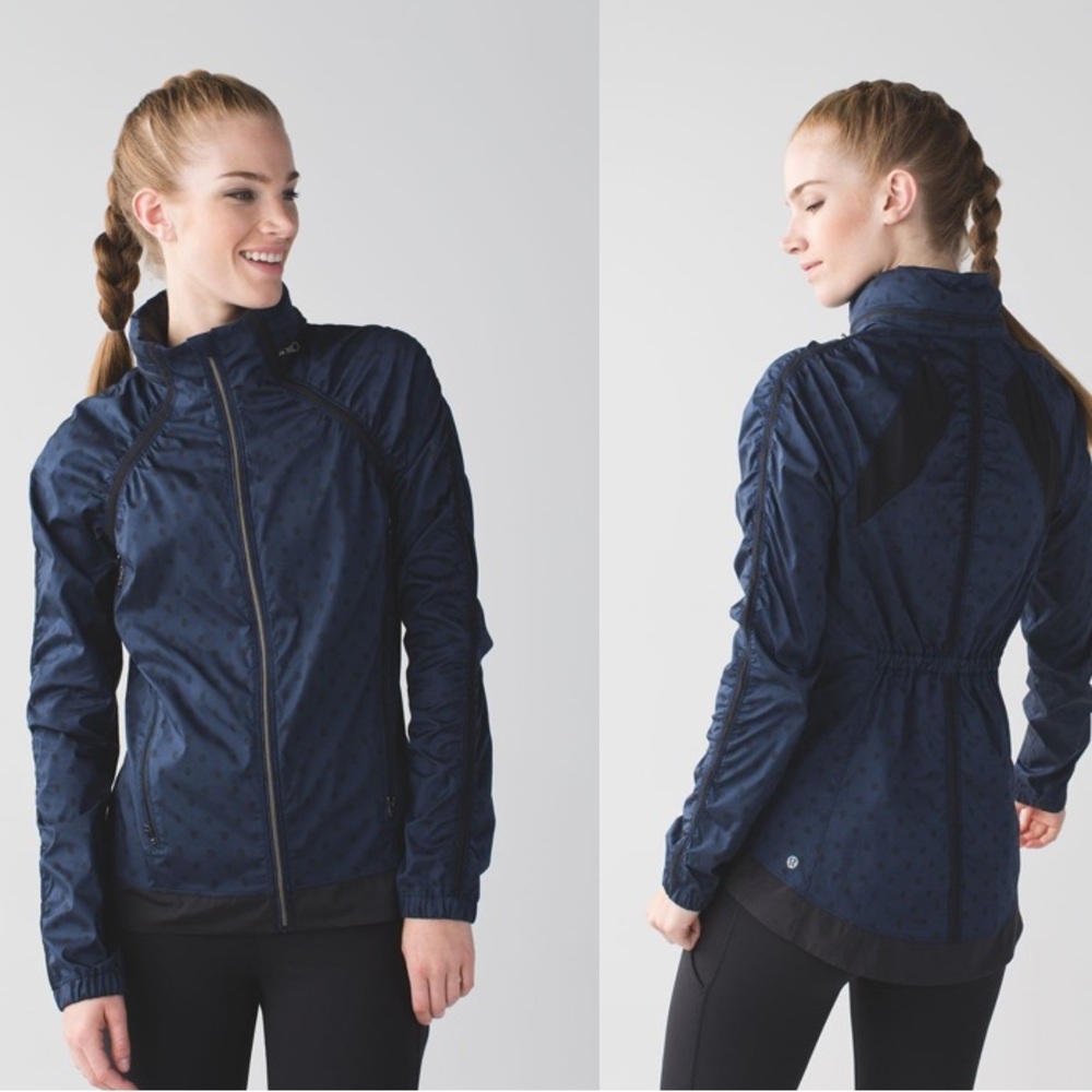 Lululemon Gather And Sprint Jacket in Ghost Dot Deep Navy Black / Black Sz 6